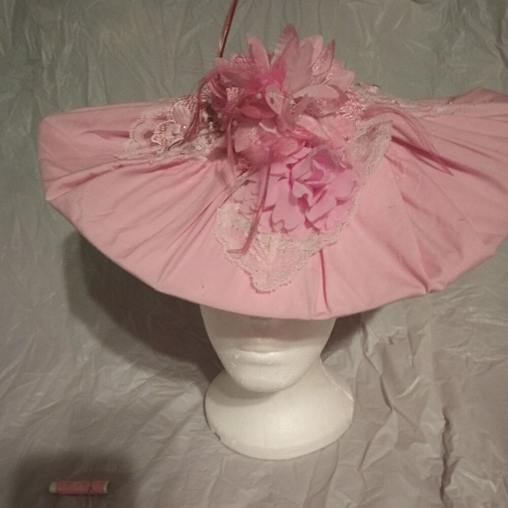 SUMMER CLEARANCE SALE PINK FASCINATOR TOPPER FOR CHURCH AND SPECIAL EVENTS